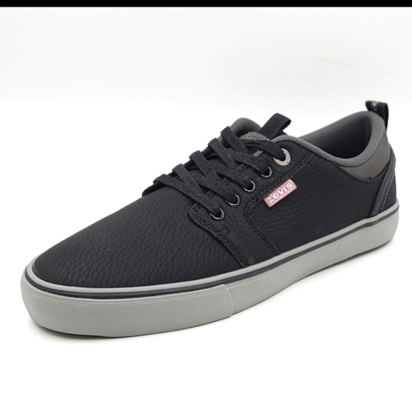 Levi's Men's Sneaker - Picture 1 of 5